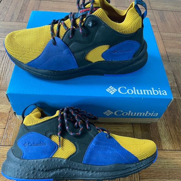 Columbia SH/FT Outdry Mid Boot - Picture 1 of 5